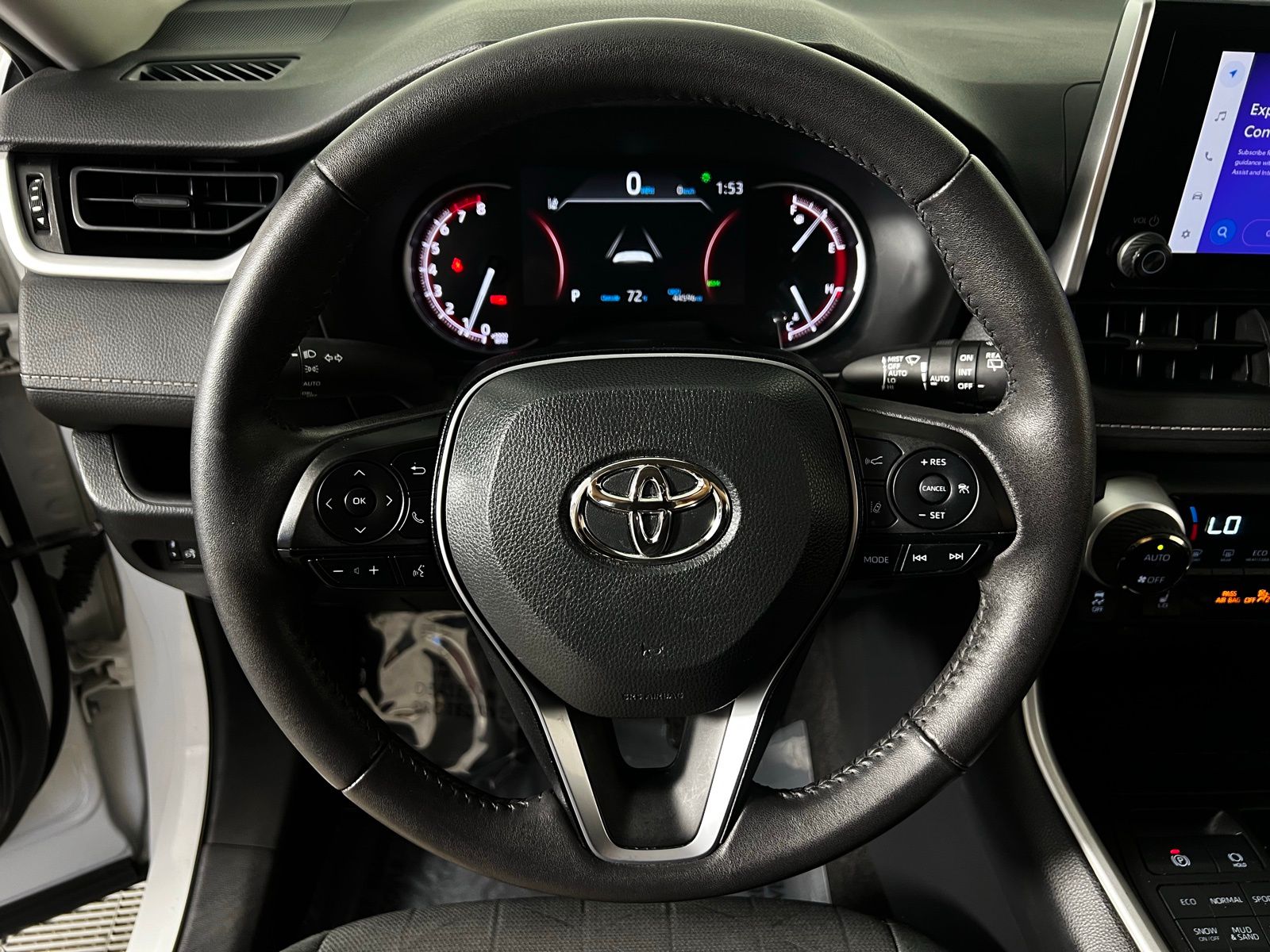 Thumbnail: 2024 Toyota RAV4 - 15