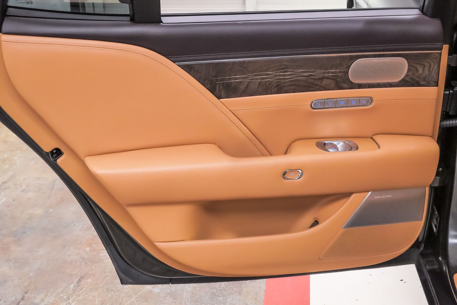 car-gallery-29