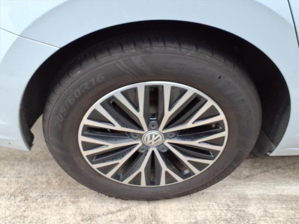 2019 Volkswagen Jetta 1.4T SE Silver at Mac Haik CDJR North Houston