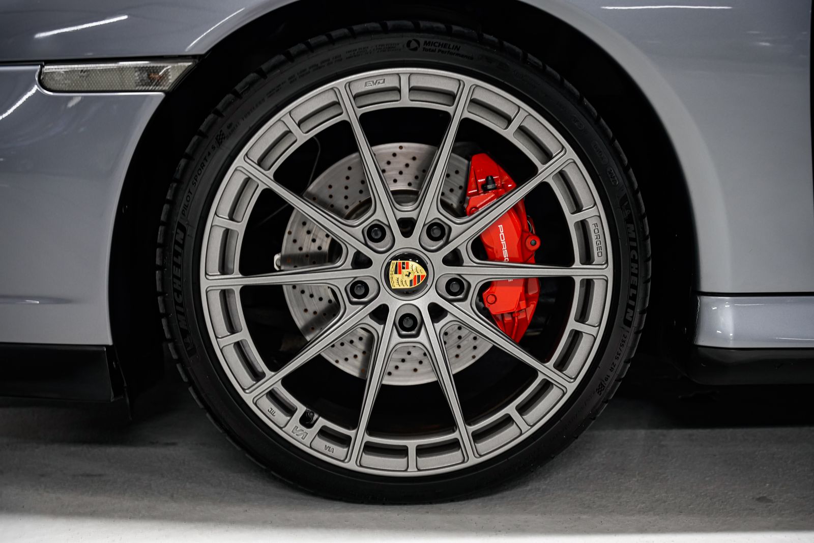 2004 Porsche 911 Turbo — photo 49