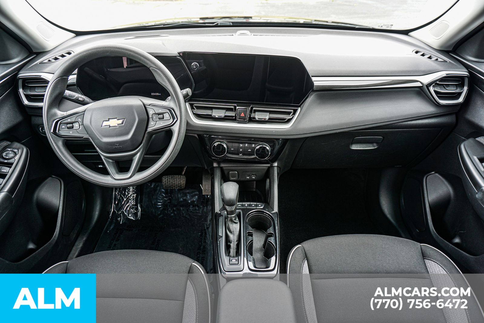 Used 2025 Black Chevrolet LT image 29