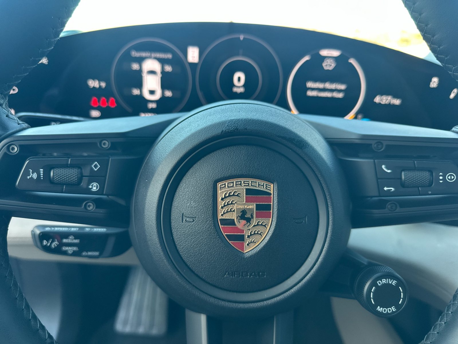 2024 Porsche Taycan Base — full photo 23 of 29
