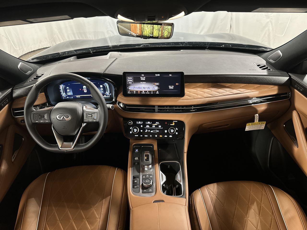 2025 Infiniti QX60 Autograph photo 12