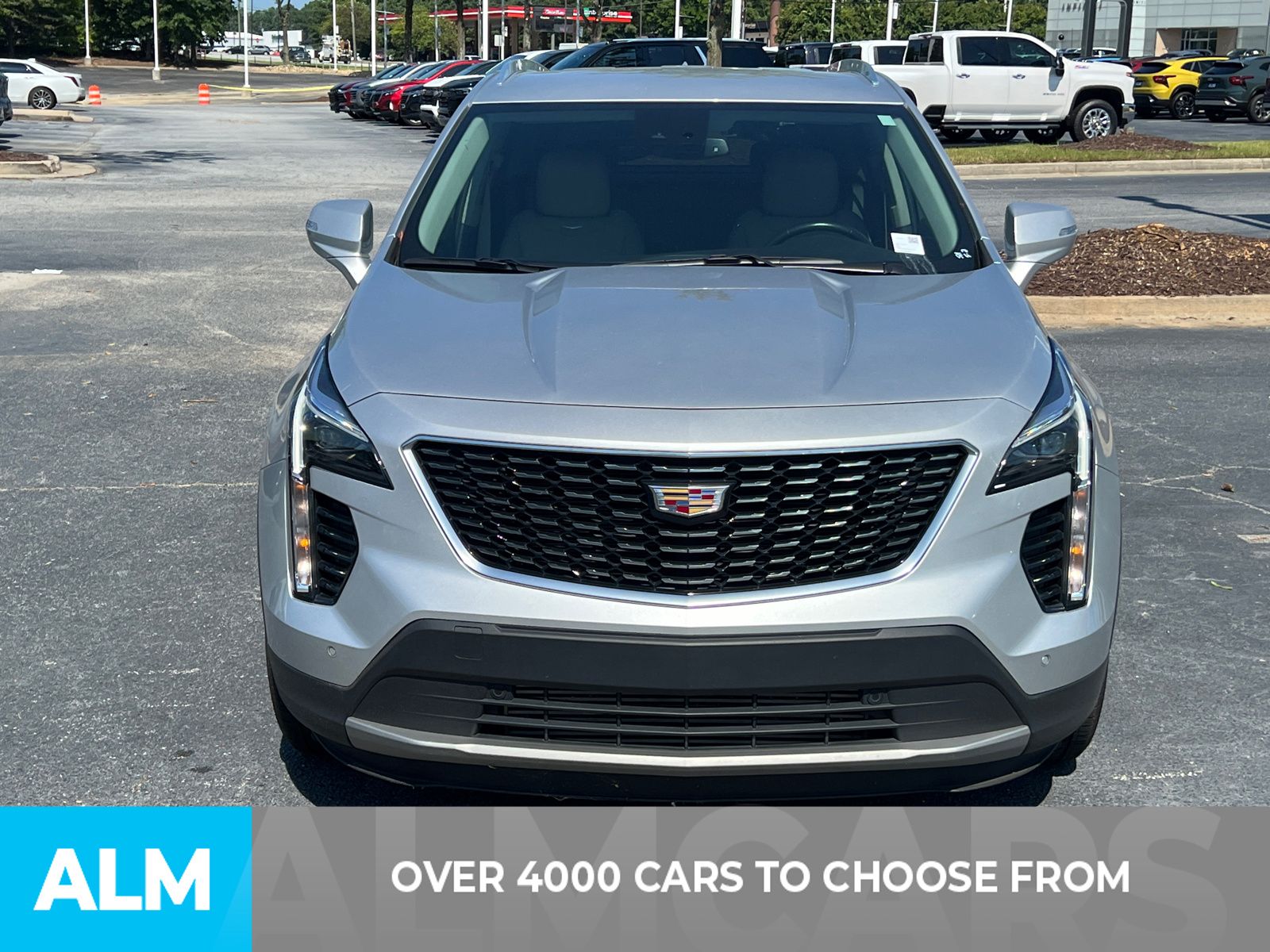 2022 Cadillac XT4 Premium Luxury 3