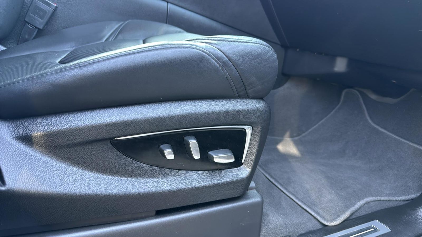 Used Car 2019 Cadillac Escalade  Premium Luxury For Sale Under $40,000 In Austin, Texas