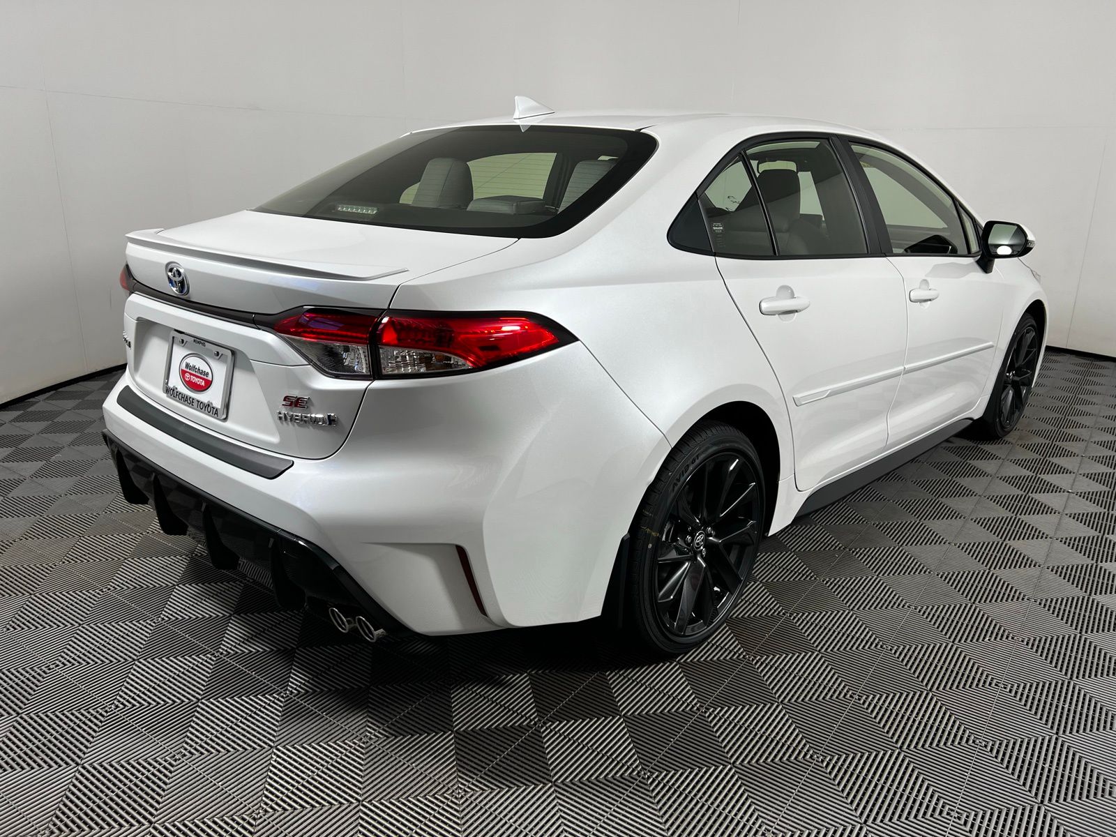 Thumbnail: 2025 Toyota Corolla - 5