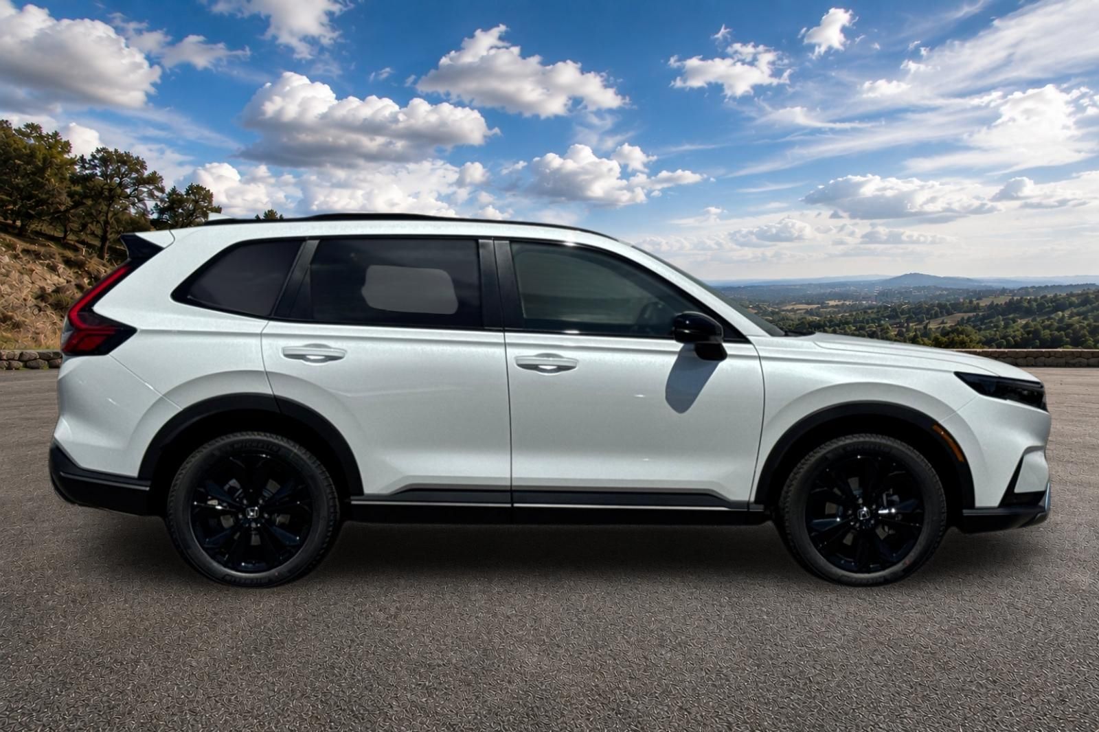 New 2026 Platinum White Pearl Honda Sport Touring image 3