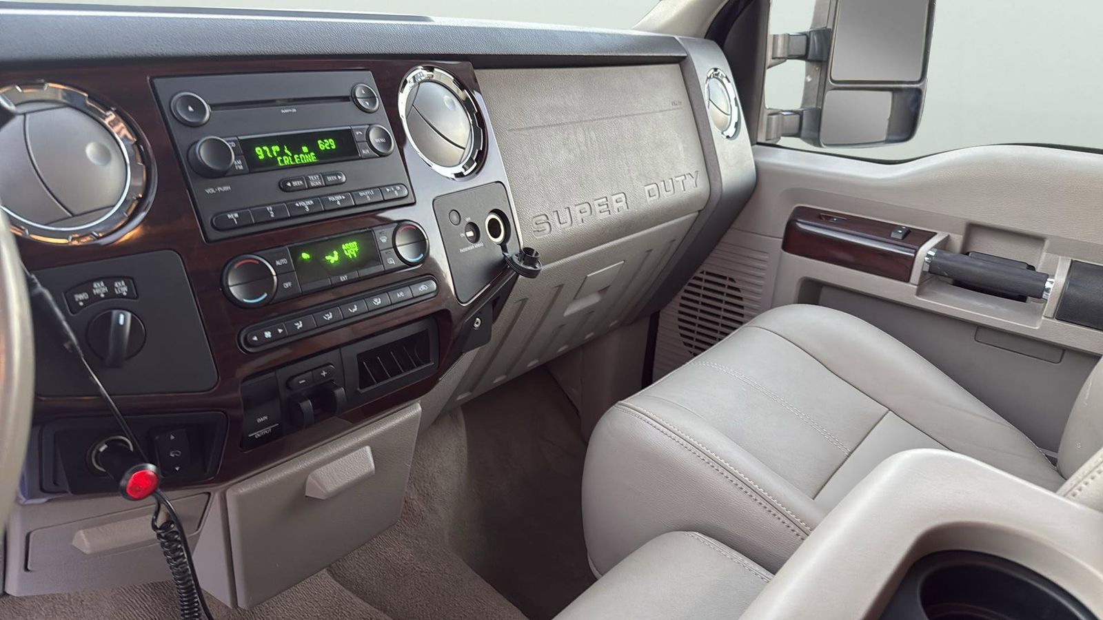 Used Car 2008 Ford F-250sd  Lariat For Sale Under $25,000 In Austin, Texas