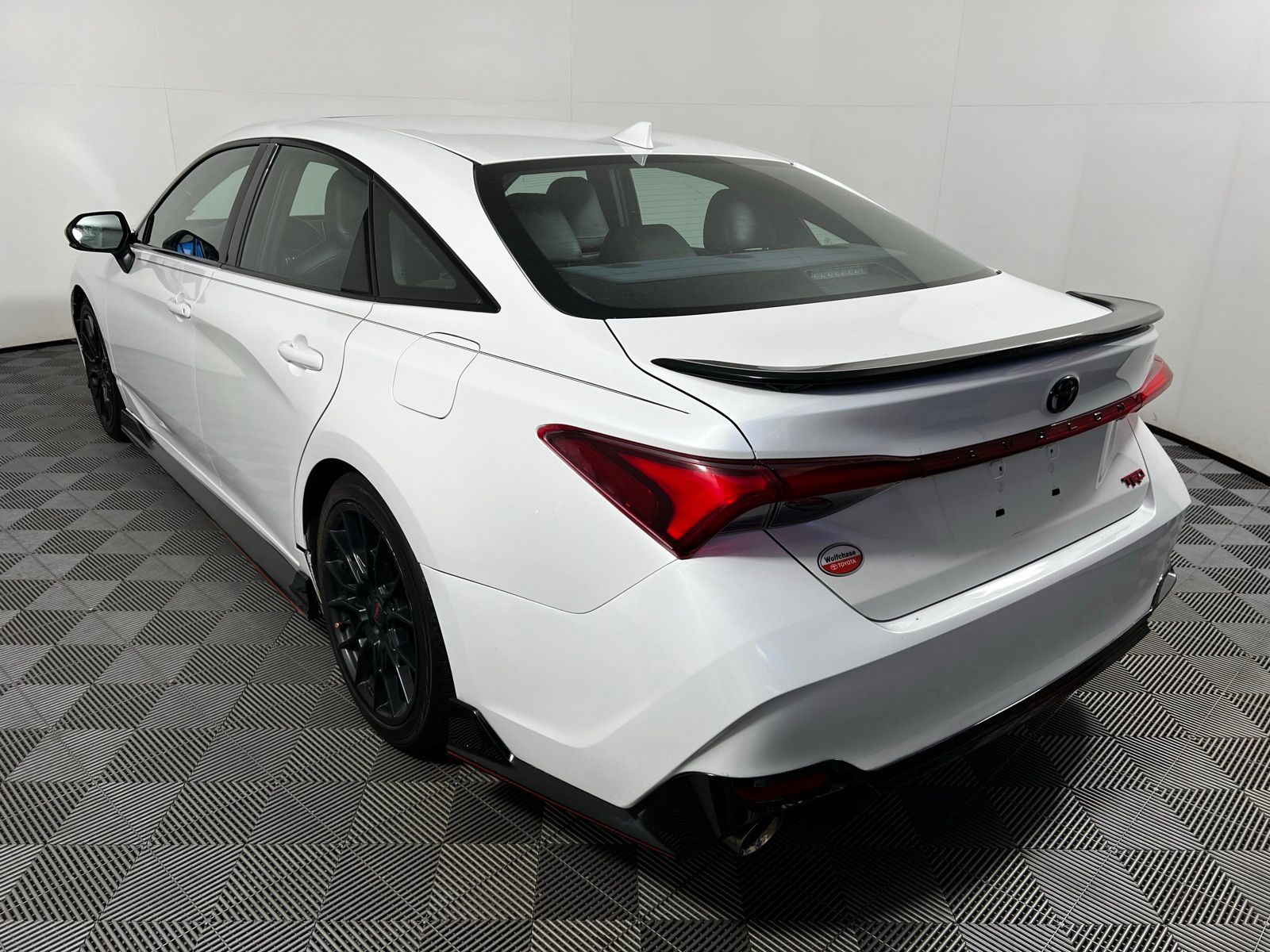 2020 Toyota Avalon TRD 7