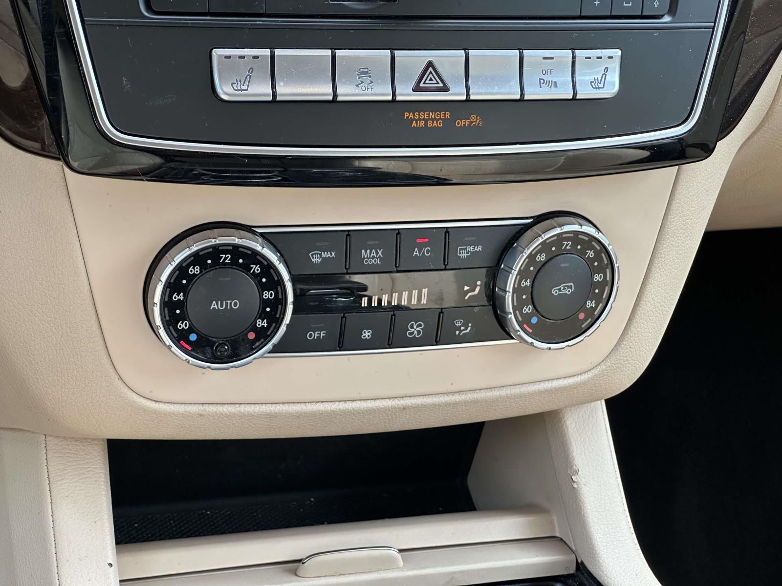 Used 2016 Blue Mercedes-Benz GLE 350 image 24