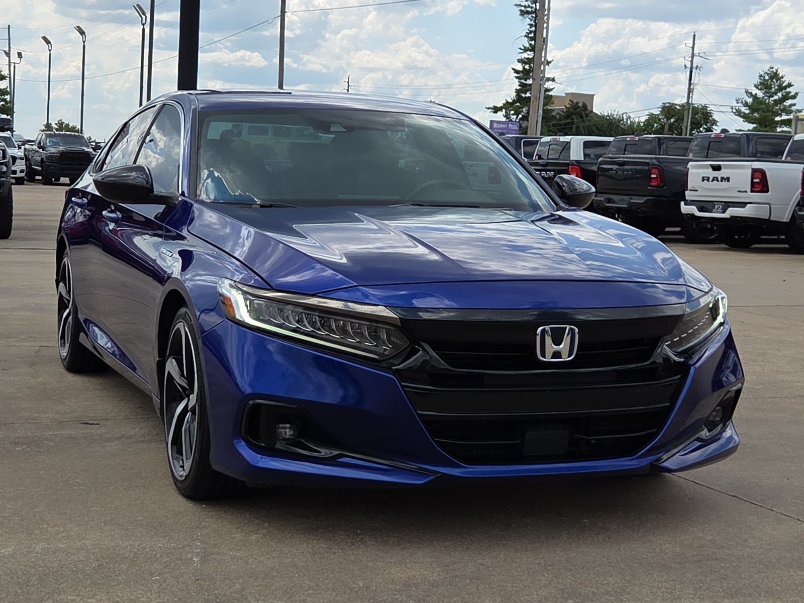 Still Night Pearl 2022 Honda Accord Hybrid Sedan Front-Wheel Drive Continuously Variable Transmission