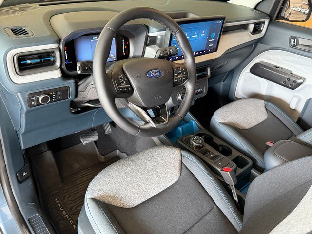 New 2025 Azure Gray Metallic Tri-Coat Ford XLT image 20