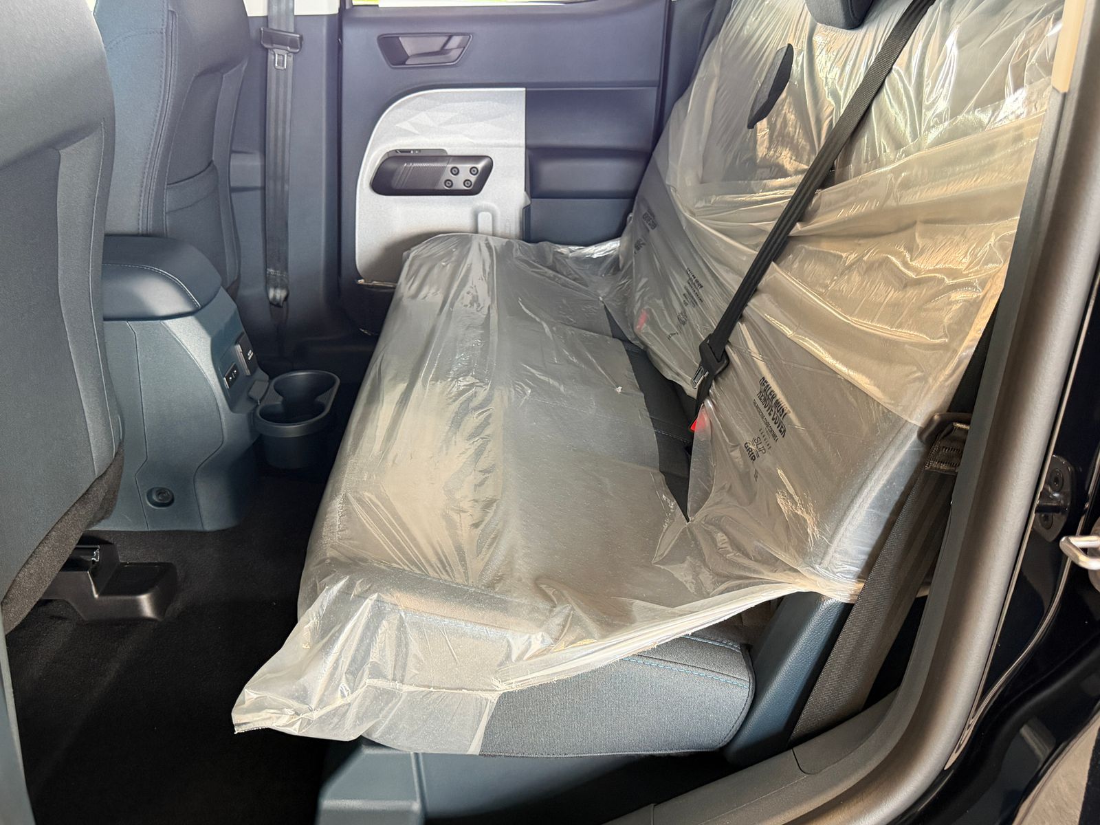 New 2026 Shadow Black Ford XLT image 15