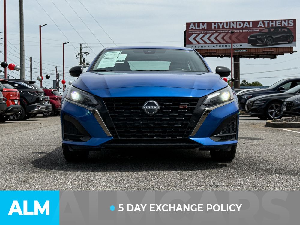 Used 2025 Bluestone Nissan 2.5 SR image 3