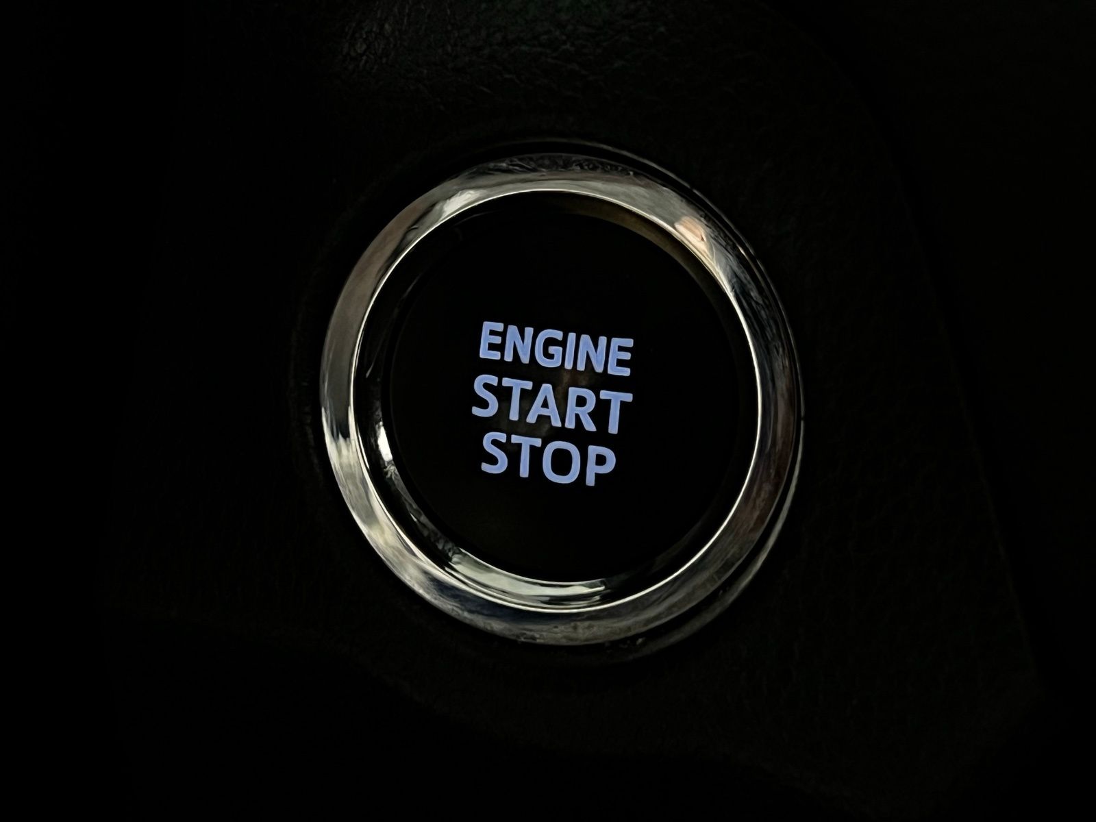 Thumbnail: 2023 Toyota RAV4 - 20