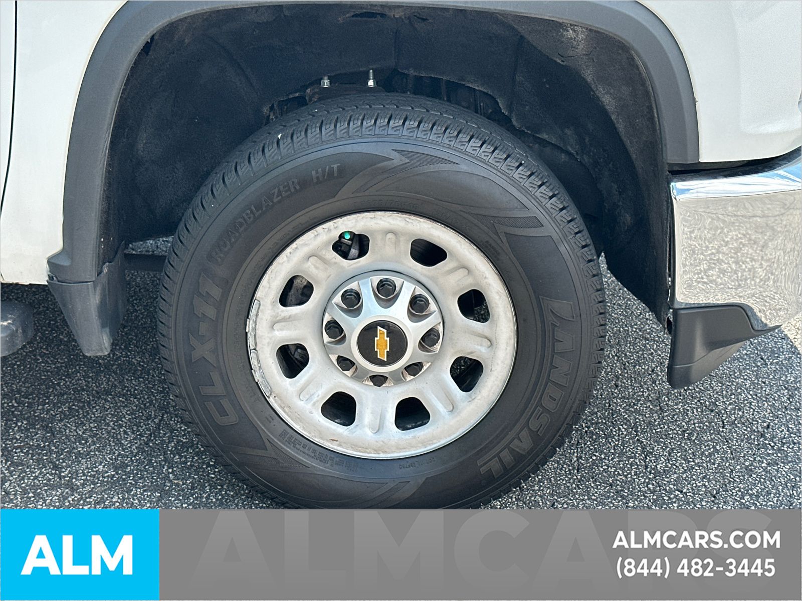 Used 2022 White Chevrolet LT image 14