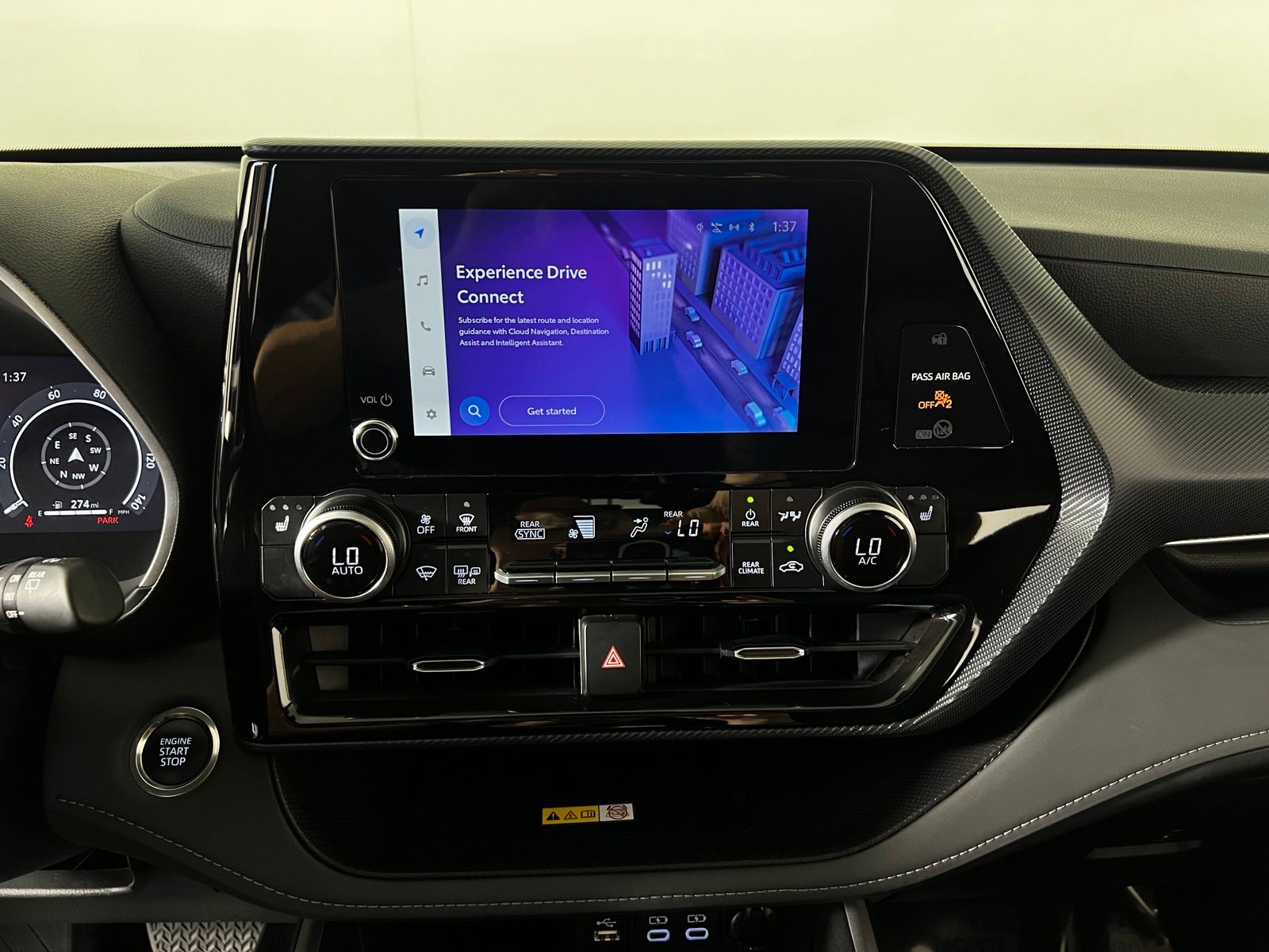 Thumbnail: 2025 Toyota Highlander - 18