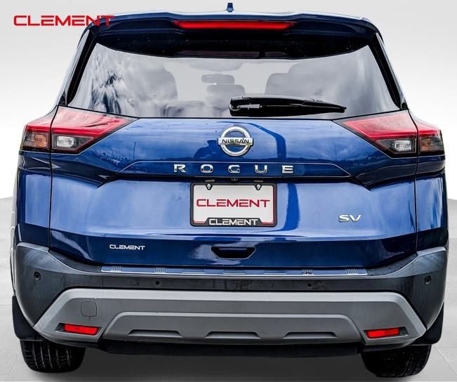 2021 Nissan Rogue SV 32