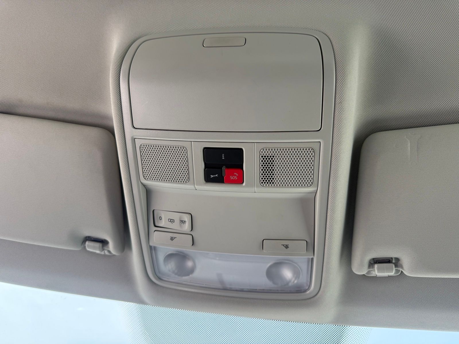 Used 2015 Gray Volkswagen S image 29