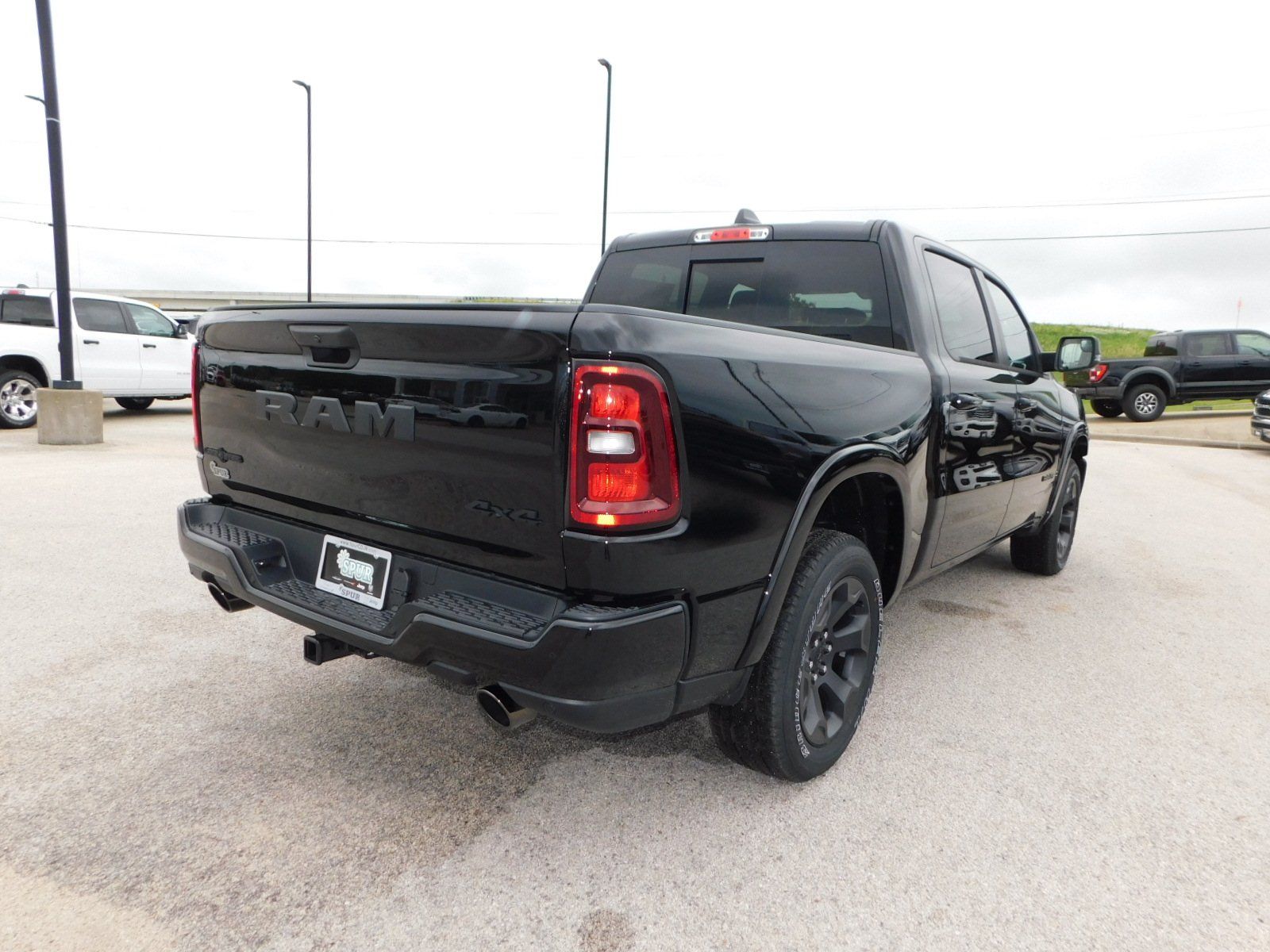 2025 Ram 1500 Big Horn/Lone Star 2