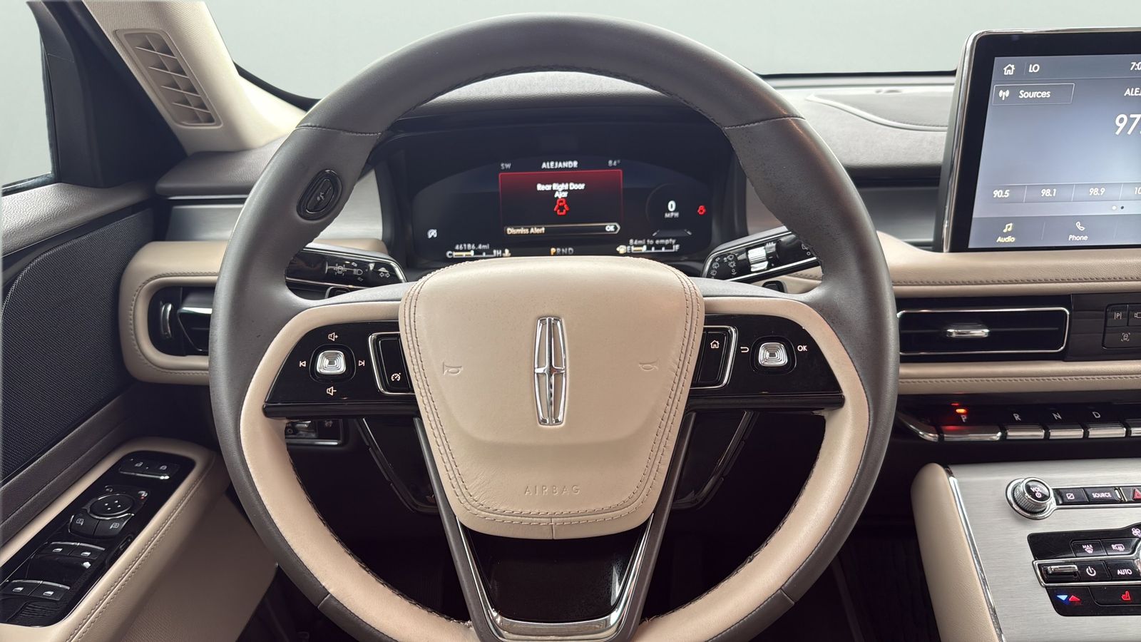 Used Car 2023 Lincoln Aviator  Standard For Sale Under $40,000 In Austin, Texas