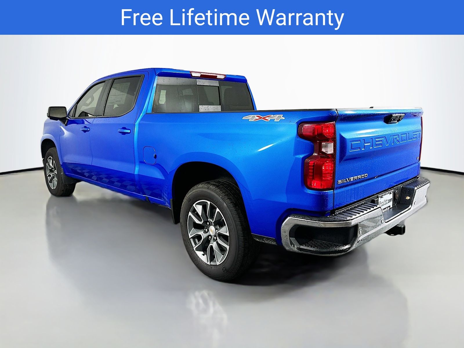 View vehicle photo 6