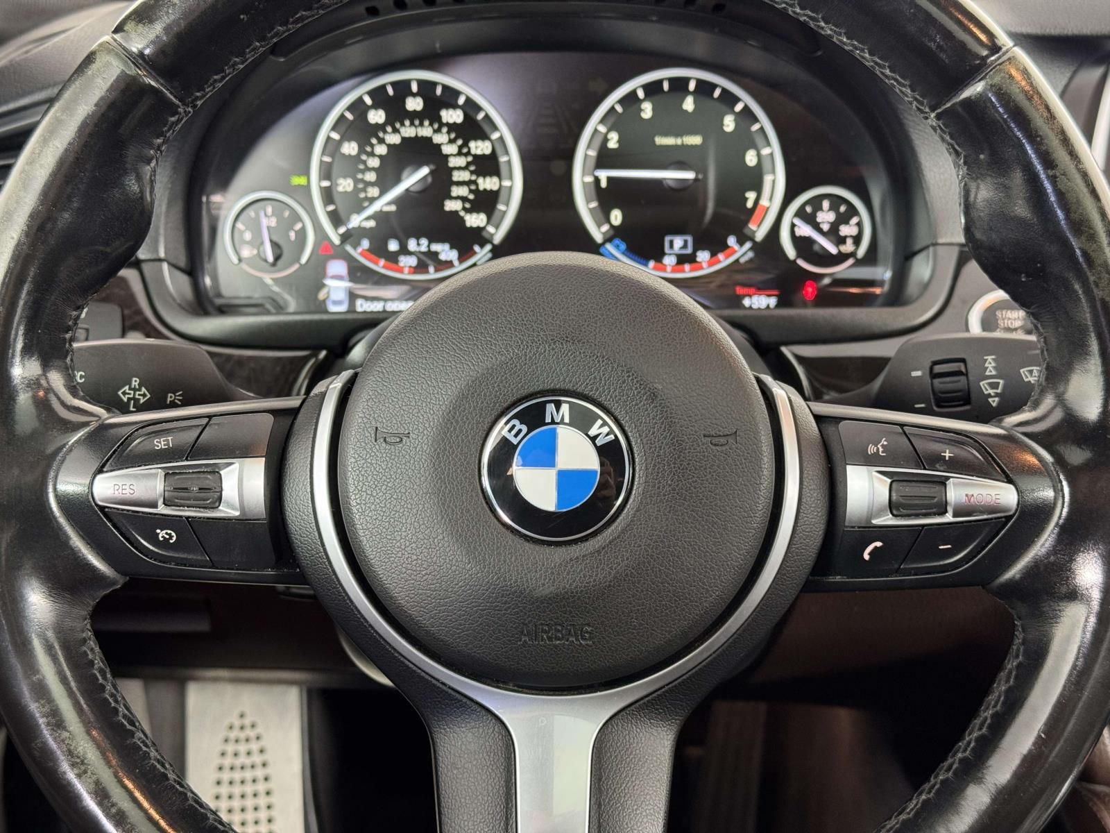 Used 2014 White BMW 528i xDrive image 15