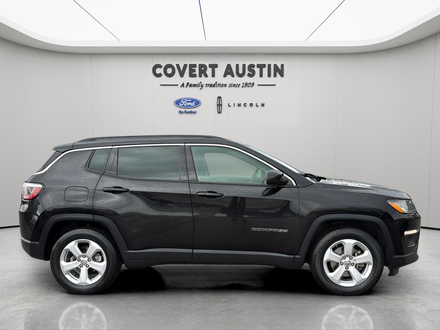 Used Car 2018 Jeep Compass  Latitude For Sale Under $20,000 In Austin, Texas
