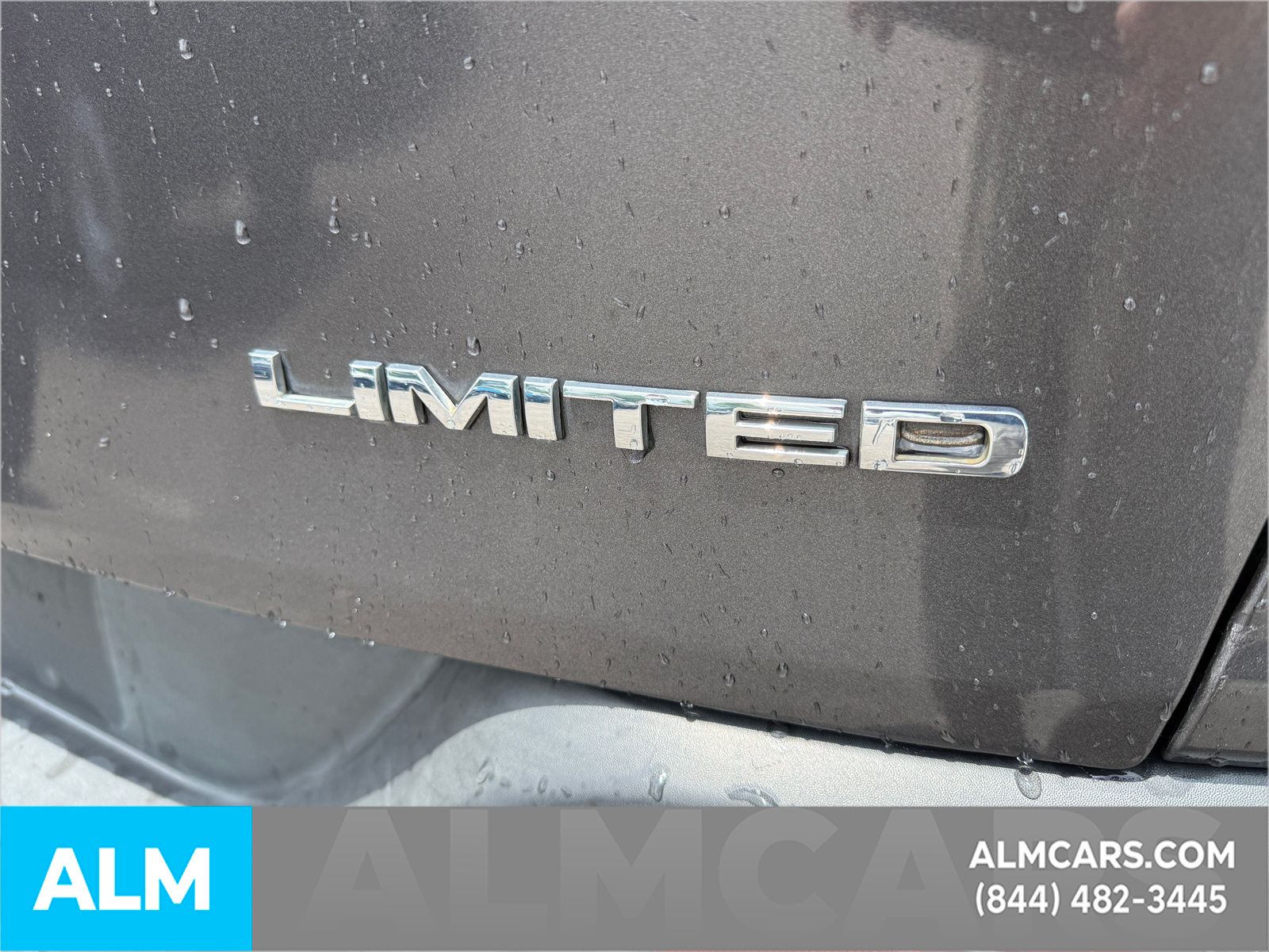 Used 2014 Gray Jeep Limited image 8