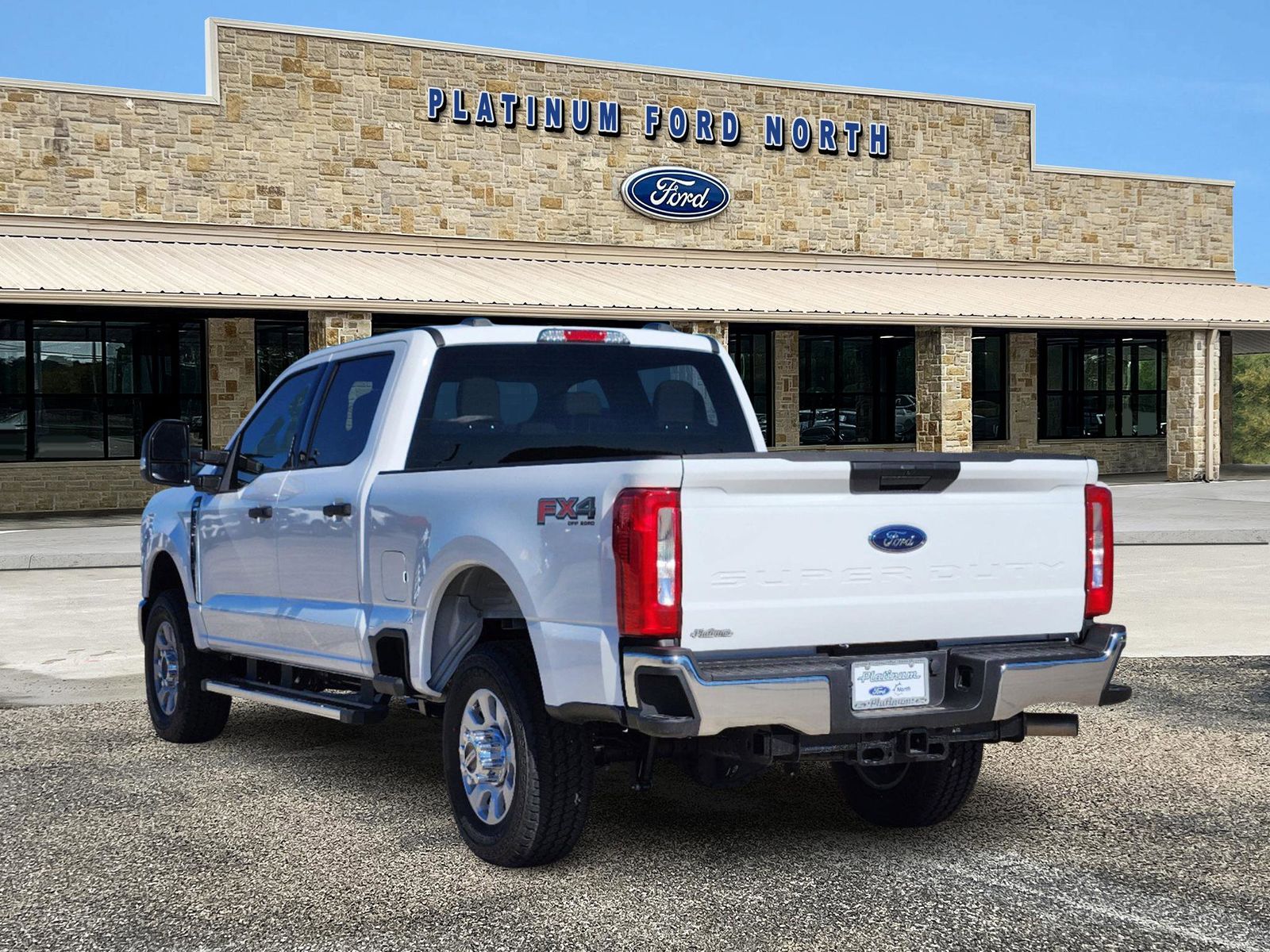 2024 Ford F-250SD XLT 4