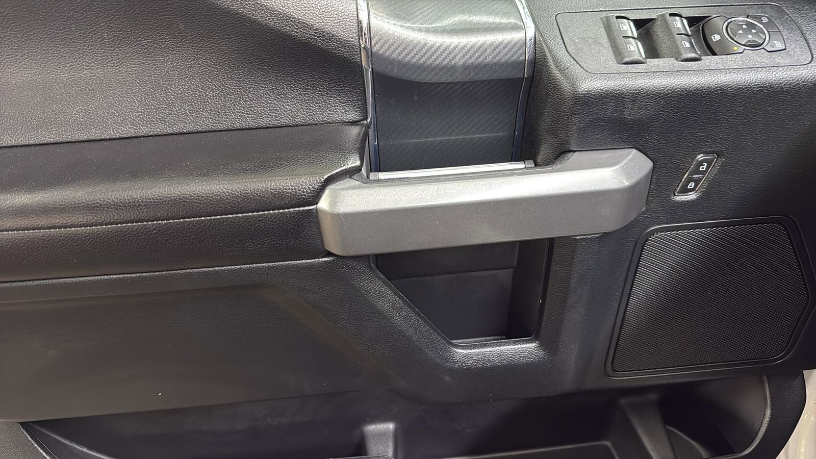 Used Car 2018 Ford F-150  Xlt For Sale Under $20,000 In Austin, Texas