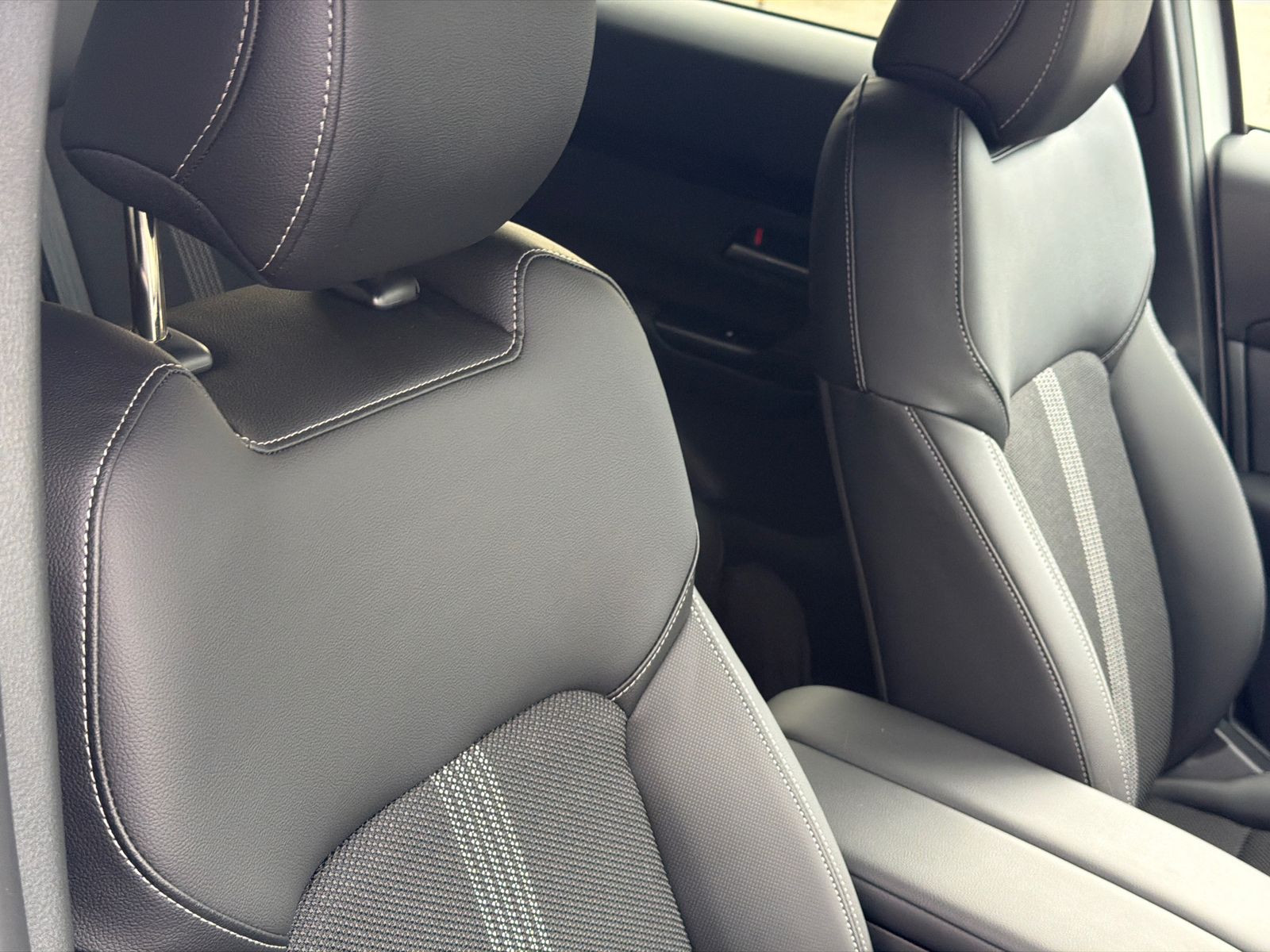 2026 Mazda CX-50 Select - Photo 10
