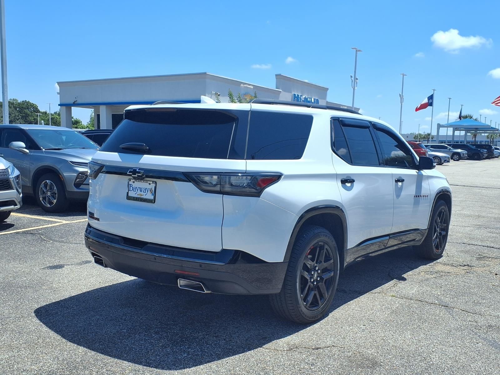 2019 Chevrolet Traverse Premier White at Community Honda