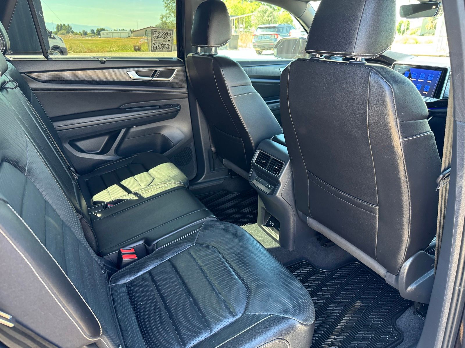 Used 2025 Volkswagen Atlas Cross Sport SUV