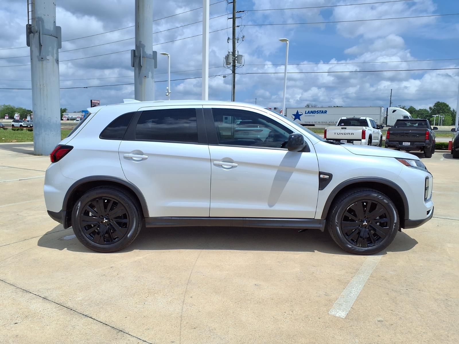 2023 Mitsubishi Outlander Sport 2.0 LE White at Durrett Motor Company
