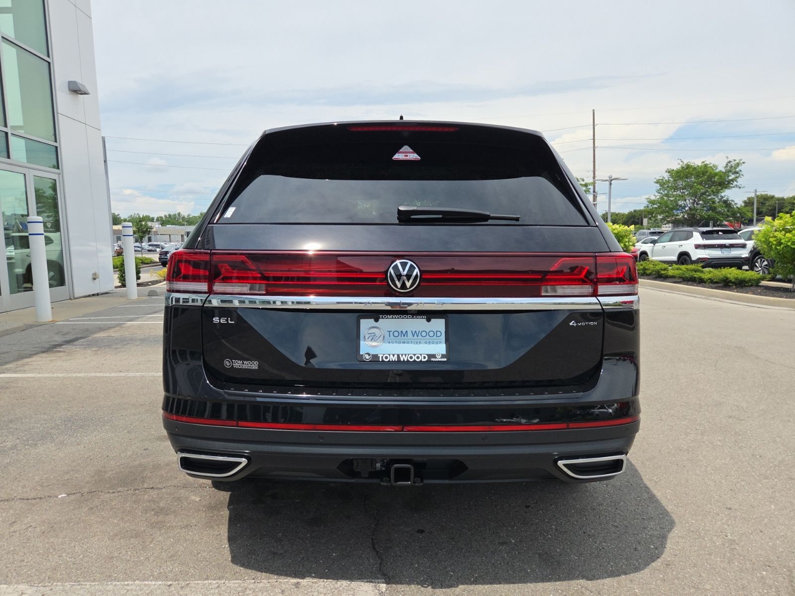new 2026 Volkswagen Atlas car, priced at $48,738