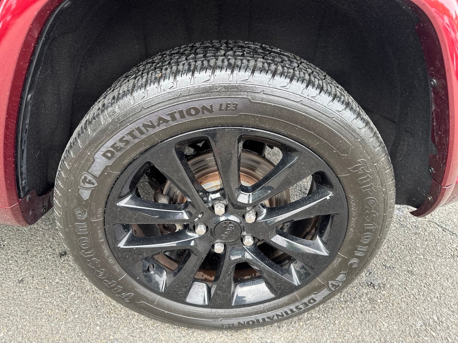 Used 2019 Velvet Red Pearlcoat Jeep Altitude image 18