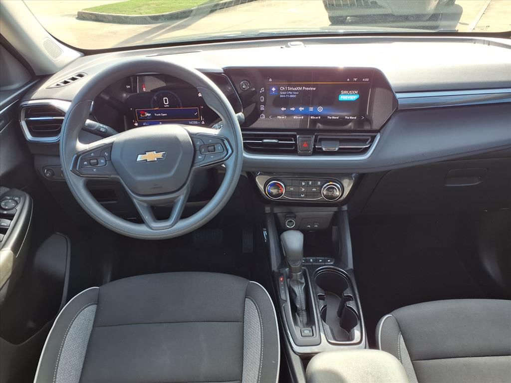 2025 Chevrolet TrailBlazer LT - 10