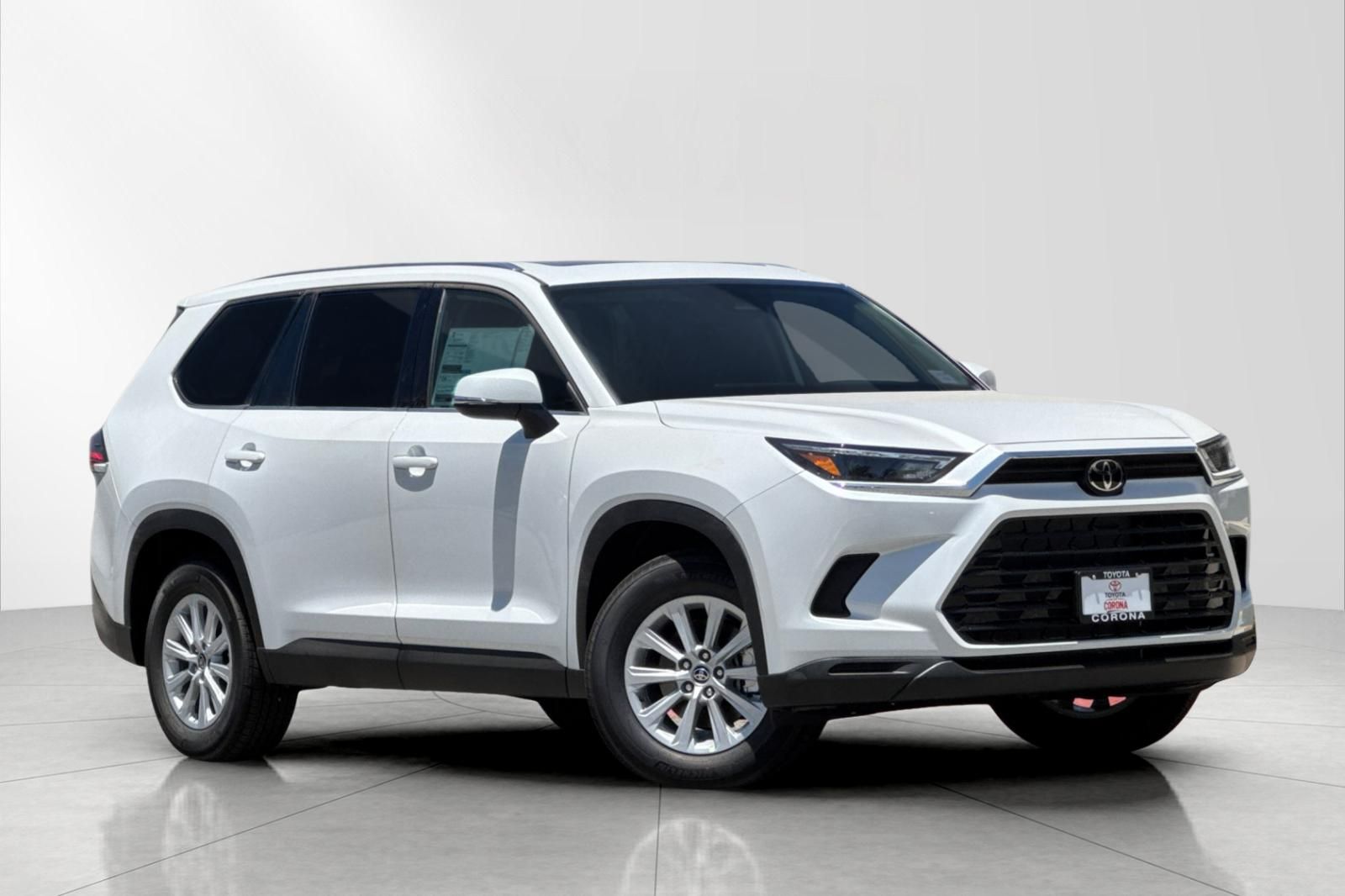 Pearl 2026 Toyota Grand Highlander SUV / Crossover Front-Wheel Drive 8-Speed Automatic