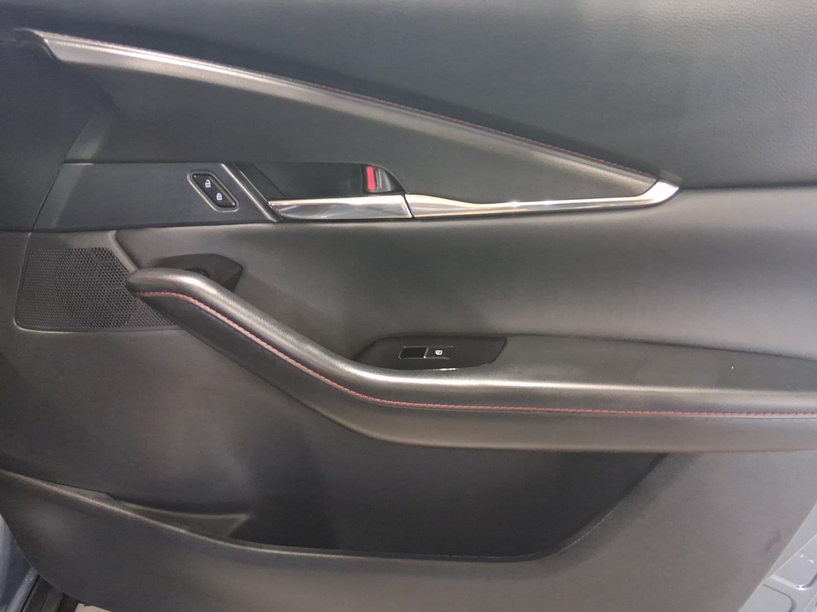 Used Car 2025 Mazda Cx-30  2.5 S Carbon Edition For Sale Under $30,000 In Austin, Texas