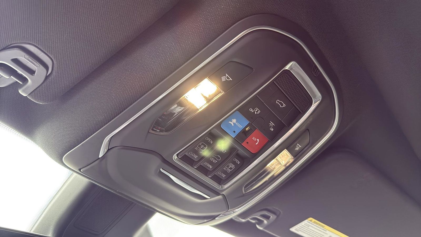 Used Car 2022 Jeep Wagoneer  Series I For Sale Under $40,000 In Austin, Texas