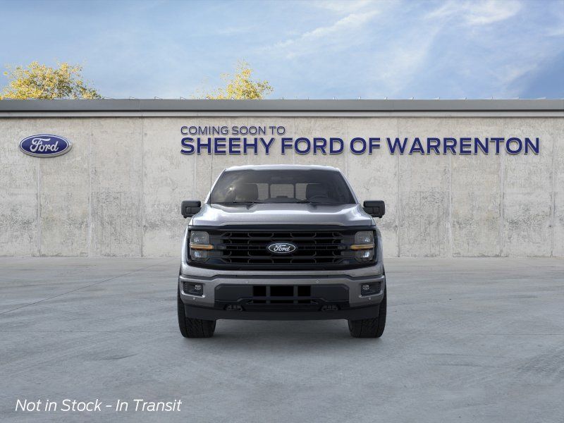 New 2026 Carbonized Gray Metallic Ford XLT image 2