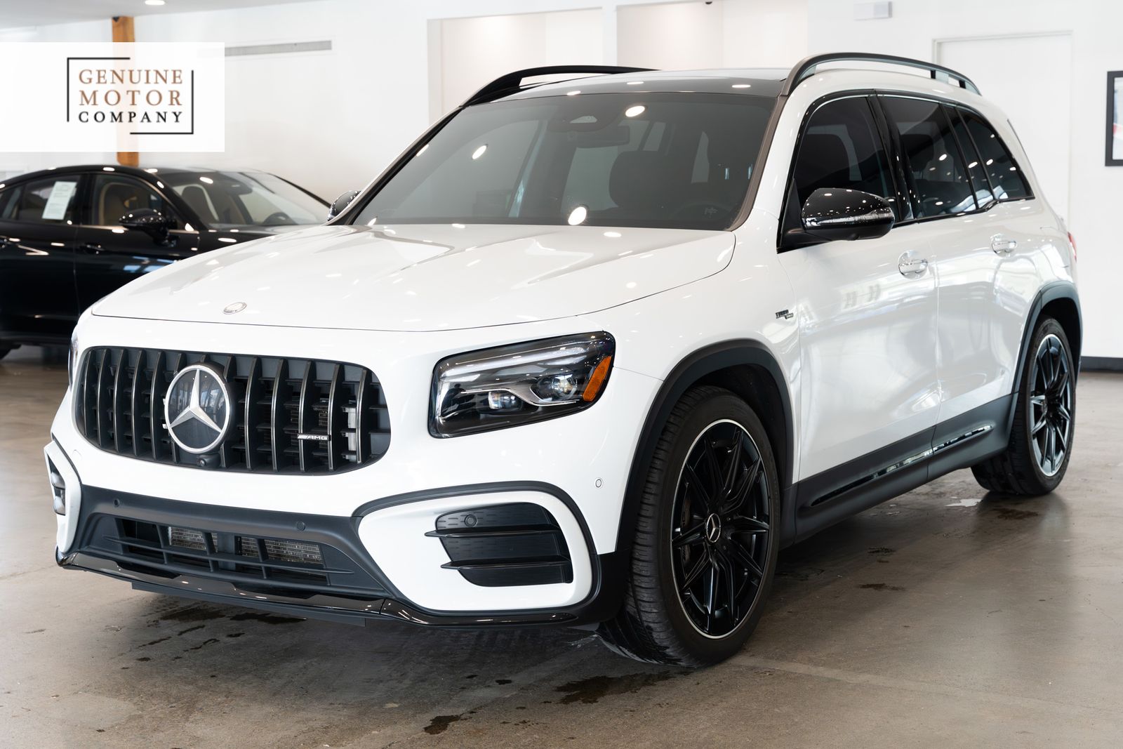 Digital White Metallic 2024 Mercedes-Benz GLB AMG 35 4MATIC SUV / Crossover All-Wheel Drive 8-Speed Automatic