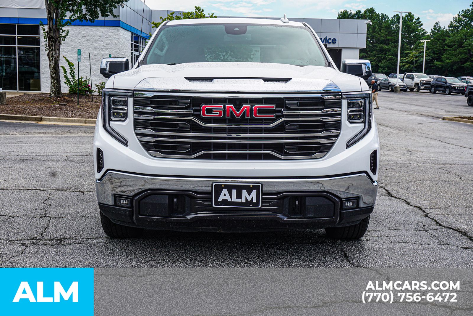 Used 2025 White GMC SLT image 11