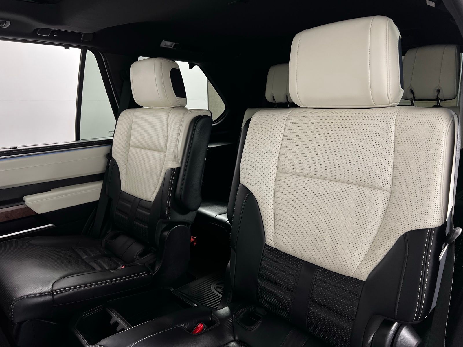 Thumbnail: 2023 Toyota Sequoia - 27