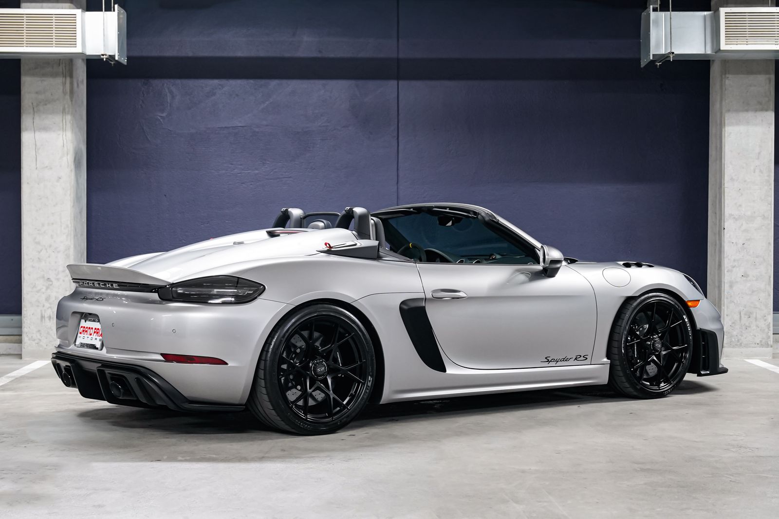 2025 Porsche 718 Spyder RS — photo 3
