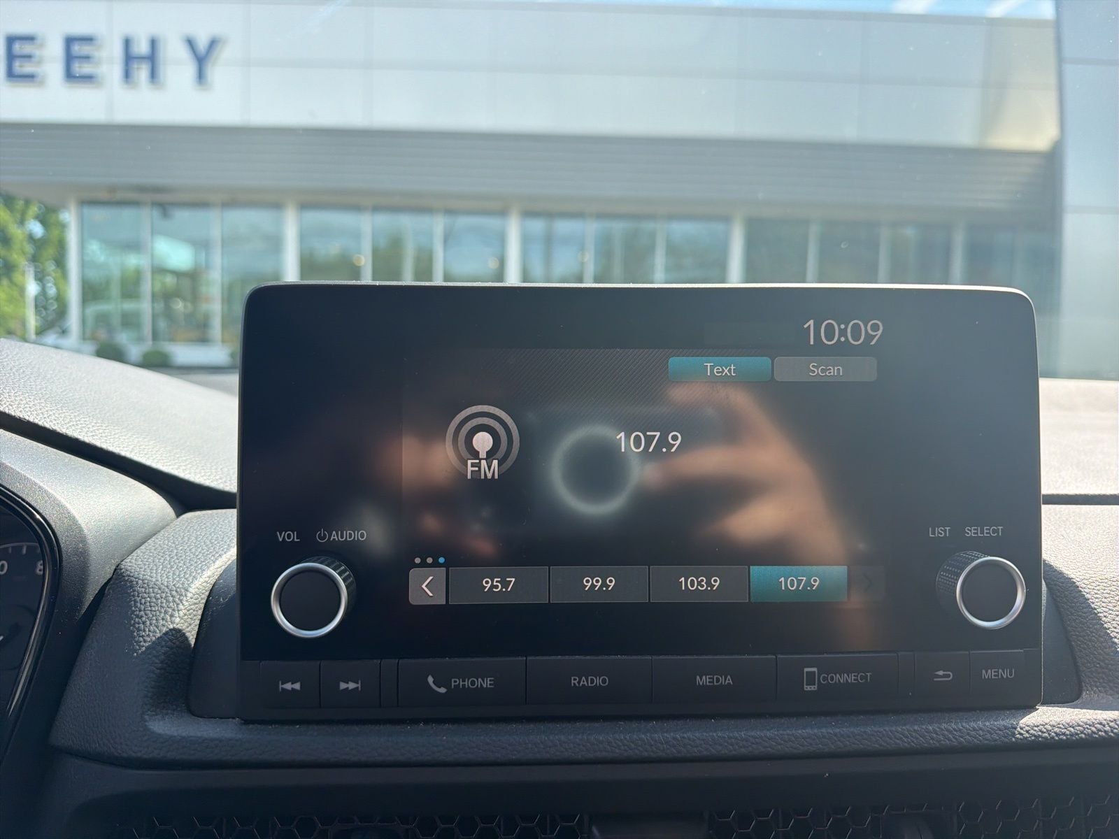 Used 2023 Still Night Pearl Honda Sport image 5