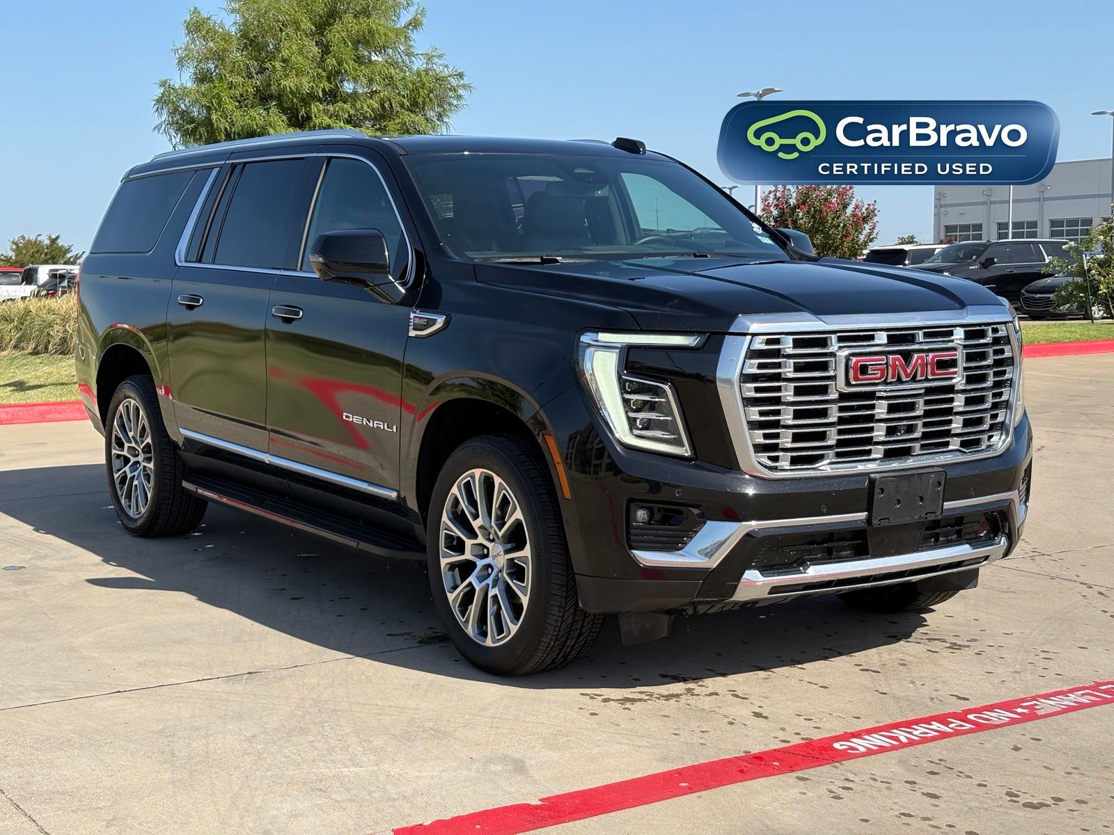 Onyx Black 2025 GMC Yukon XL SUV / Crossover Four-Wheel Drive