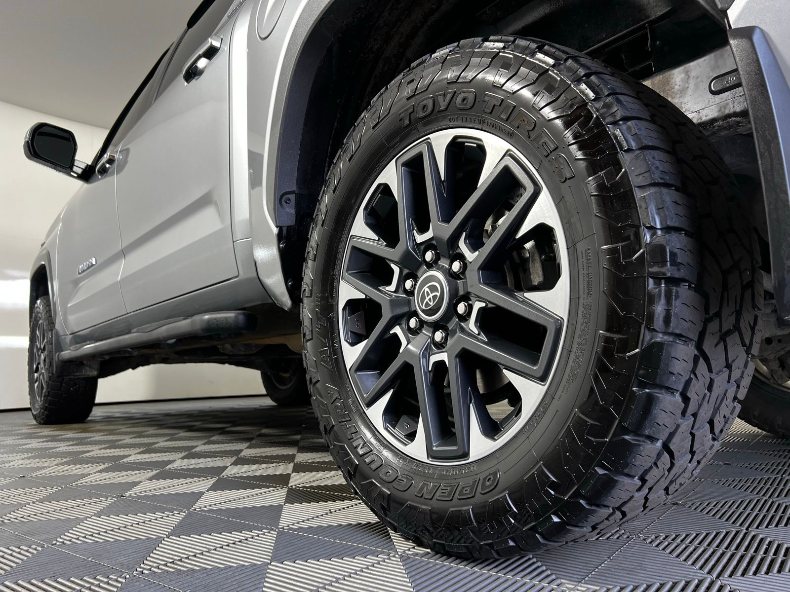 Thumbnail: 2024 Toyota Tundra - 28