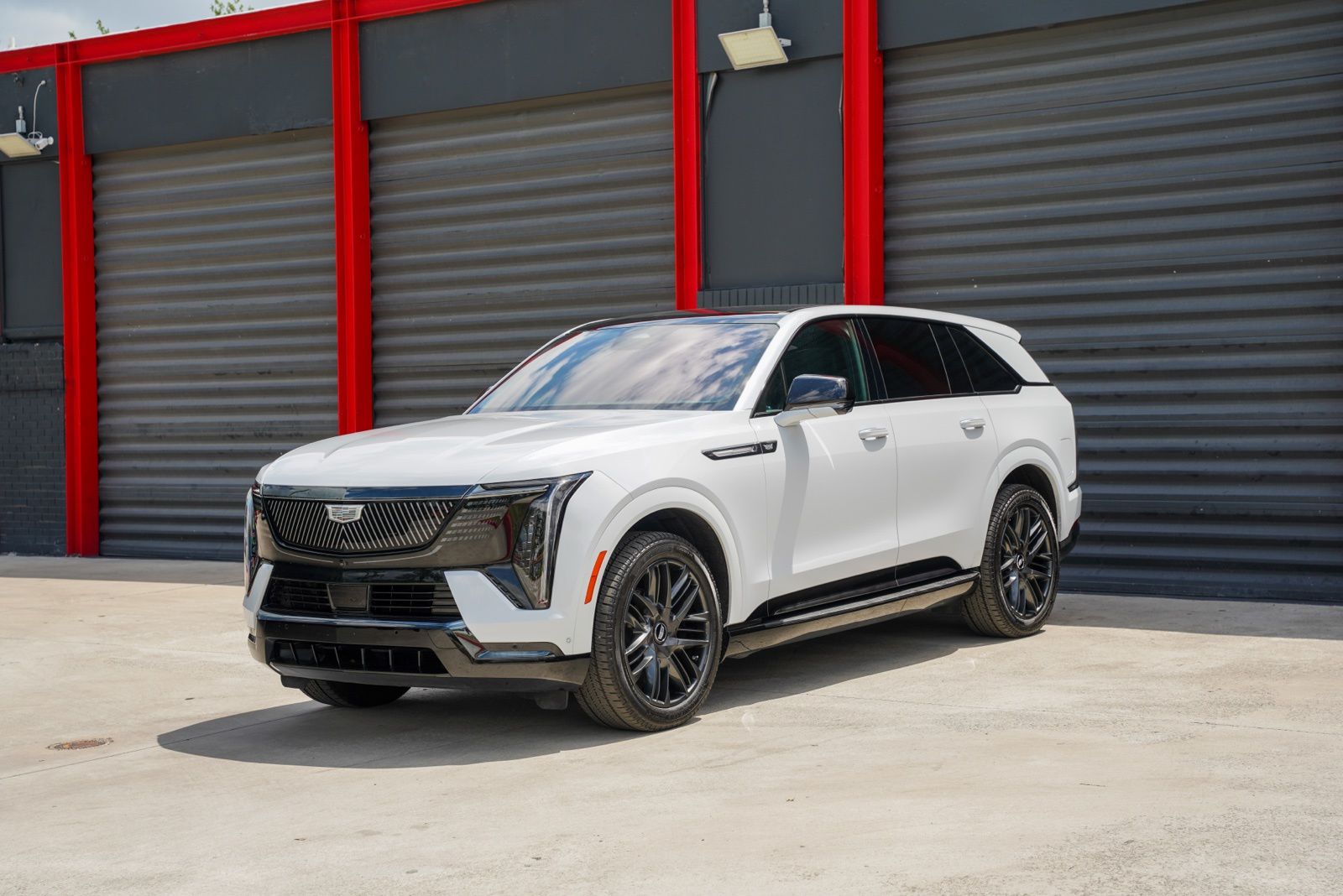 Vibrant White Tricoat 2026 Cadillac Escalade IQ Sport AWD SUV / Crossover All-Wheel Drive 1-Speed Automatic